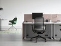 כסא אורתופדי ארגונומי דגם לוקה - new-office-masters